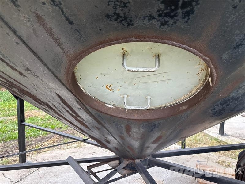 Westeel-Rosco 145 +/- 2000 bu 5 Ring Hopper Grain Strojevi za preradu i skadištenje žetva - Ostalo
