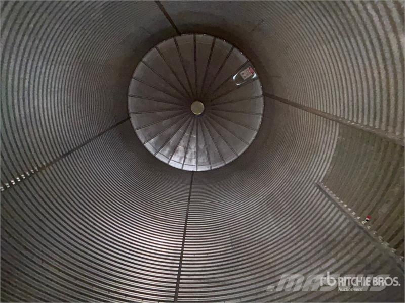 Westeel-Rosco 146 +/- 2300 bu 6 Ring Hopper Grain Processering och lagring av skörd - Övrigt