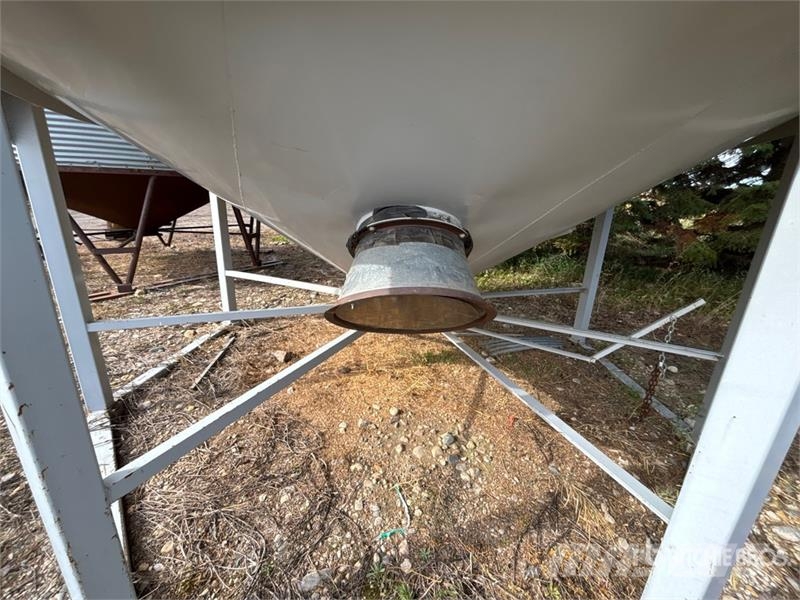 Westeel-Rosco 146 +/- 2300 bu 6 Ring Hopper Grain Strojevi za preradu i skadištenje žetva - Ostalo