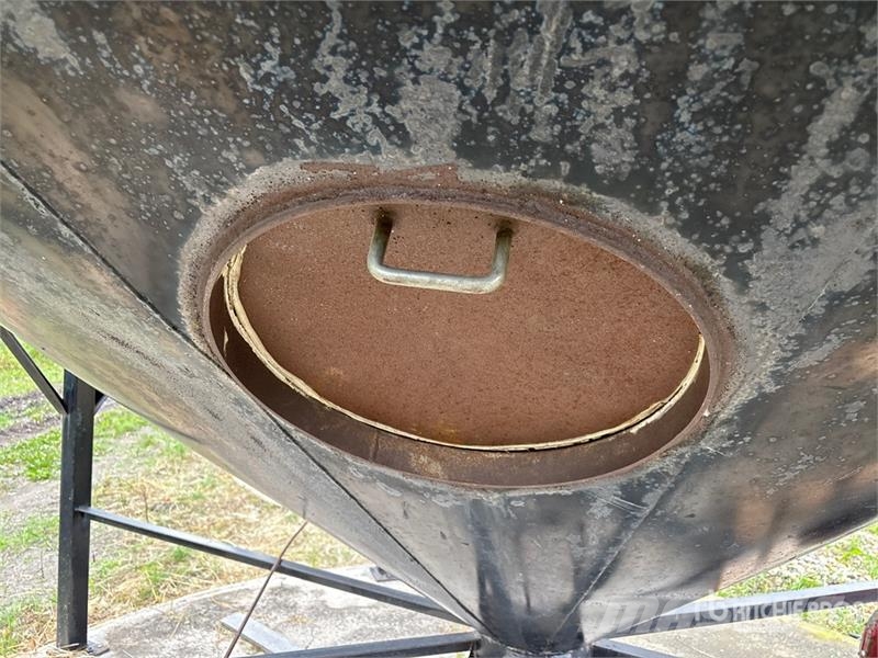Westeel-Rosco 146 +/- 2300 bu 6 Ring Hopper Grain Processering och lagring av skörd - Övrigt