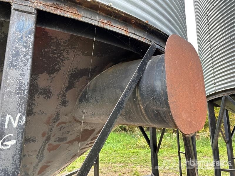 Westeel-Rosco 147 +/- 2600 bu 7 Ring Hopper Grain Processering och lagring av skörd - Övrigt