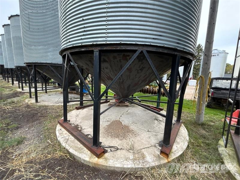Westeel-Rosco 147 +/- 2600 bu 7 Ring Hopper Grain Processering och lagring av skörd - Övrigt