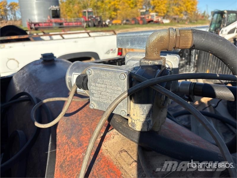  Westeel-Rosco 150 gal Diesel Fuel Tank Паливні та присадочні баки