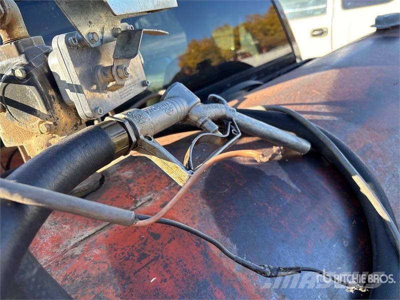  Westeel-Rosco 150 gal Diesel Fuel Tank Паливні та присадочні баки