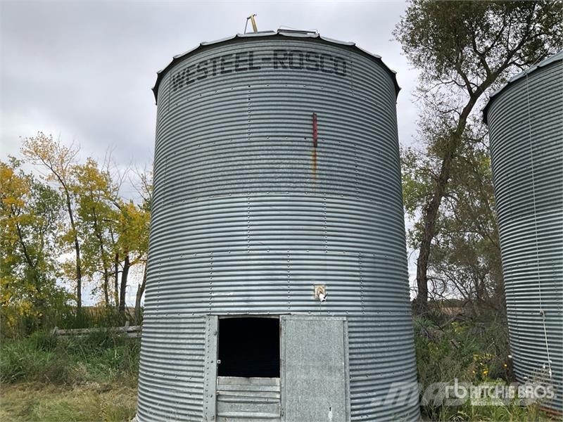  Westeel-Rosco +/- 1650 bu Grain Bin وحدات / آلات معالجة المحاصيل وتخزينها - أخرى