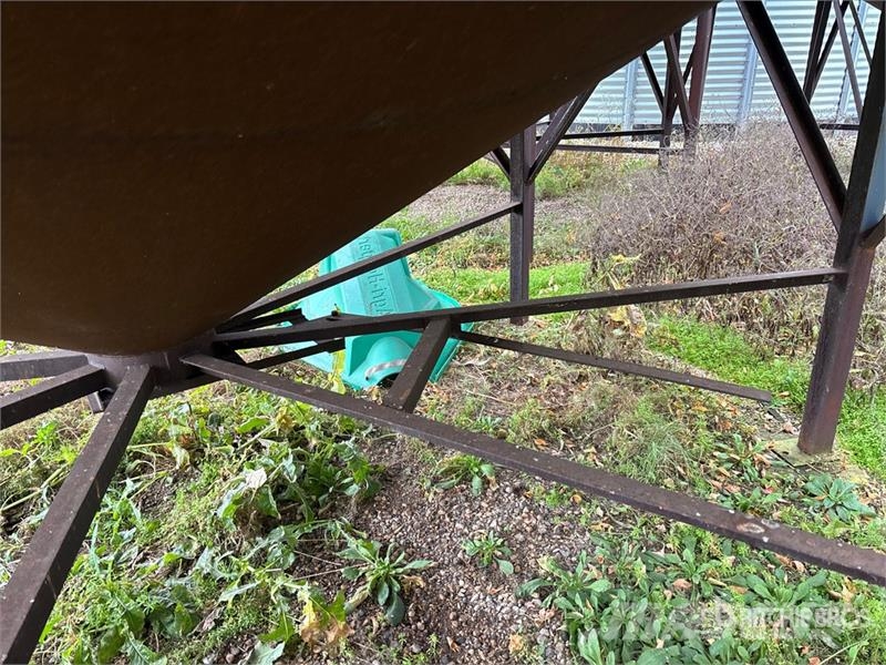 Westeel-Rosco +/- 1800 bu 5 Ring Hopper Grain Bin Foredlings- og lagerhåndteringsutstyr - Annet