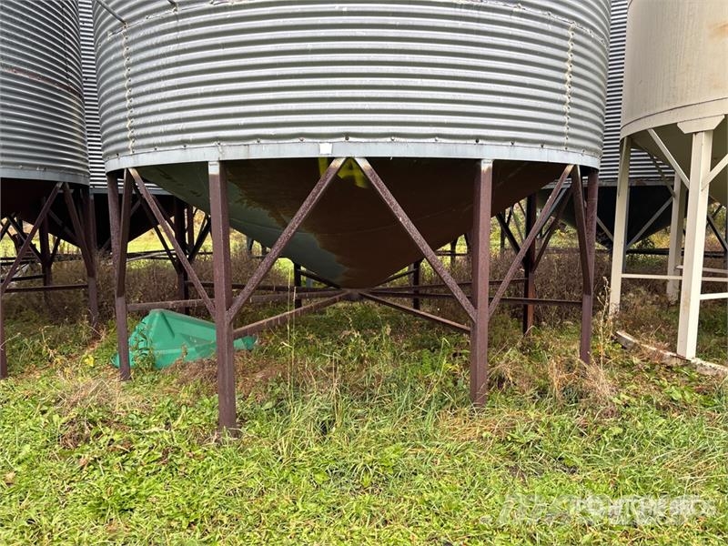 Westeel-Rosco +/- 1800 bu 5 Ring Hopper Grain Bin Foredlings- og lagerhåndteringsutstyr - Annet
