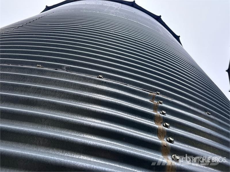 Westeel-Rosco +/- 1800 bu 5 Ring Hopper Grain Bin Foredlings- og lagerhåndteringsutstyr - Annet