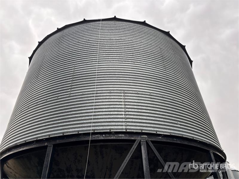 Westeel-Rosco 194 +/- 3200 bu 4 Ring Hopper Grain Processering och lagring av skörd - Övrigt