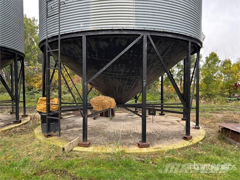 Westeel-Rosco 194 +/- 3200 bu 4 Ring Hopper Grain Processering och lagring av skörd - Övrigt