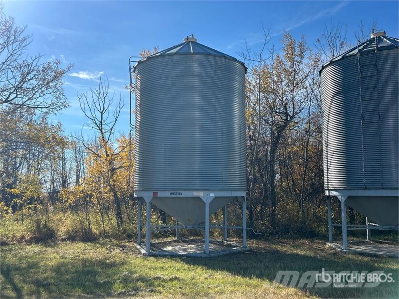  Westeel- Rosco +/- 2000 bu 6 Ring Hopper Grain Bin Crop processing and storage units/machines - Others