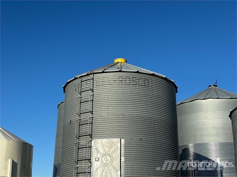  Westeel-Rosco +/- 2000 bu 5 Ring Hopper Grain Bin وحدات / آلات معالجة المحاصيل وتخزينها - أخرى