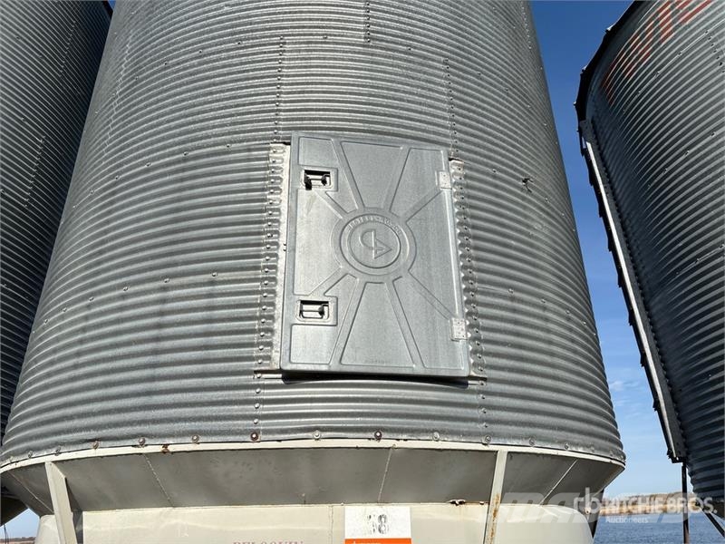 Westeel-Rosco +/- 2000 bu 7 Ring Hopper Grain Bin Stockage, conditionnement - Autres