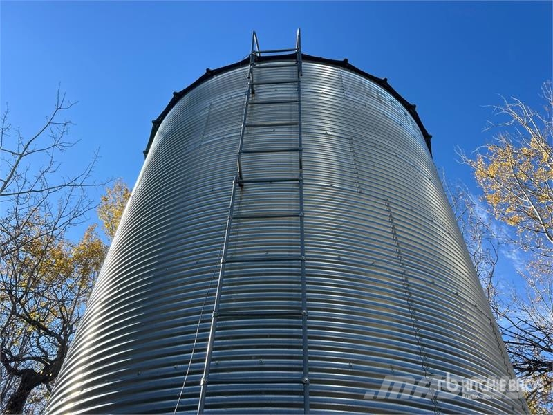  Westeel-Rosco +/- 2000 bu 6 Ring Hopper Grain Bin Crop processing and storage units/machines - Others