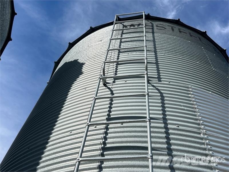  Westeel- Rosco +/- 2000 bu 6 Ring Hopper Grain Bin Crop processing and storage units/machines - Others