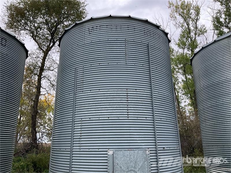 Westeel-Rosco +/- 2500 bu 7 Ring Grain Bin 农作物机械加工存储设备 - 其他