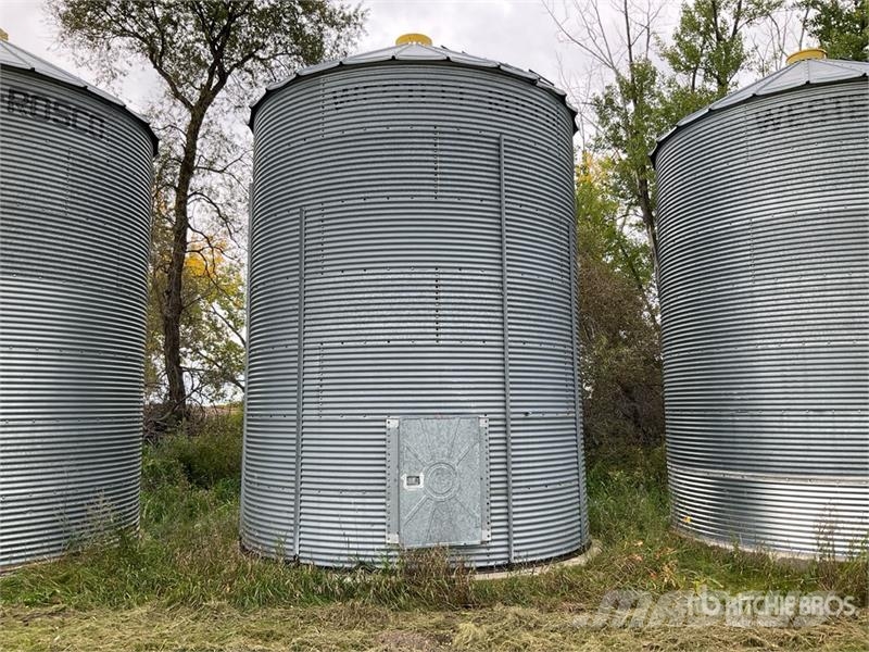 Westeel-Rosco +/- 2500 bu 7 Ring Grain Bin 农作物机械加工存储设备 - 其他