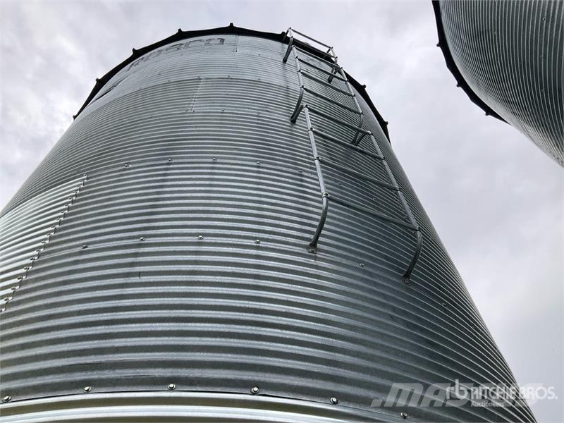 Westeel-Rosco +/- 2500 bu 7 Ring Hopper Grain Bin وحدات / آلات معالجة المحاصيل وتخزينها - أخرى