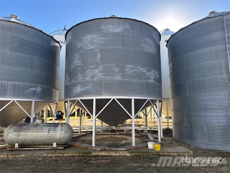  Westeel-Rosco +/- 3700 bu 5 Ring Hopper Grain Bin Naprave za predelavo in shranjevanje žetve - Ostalo