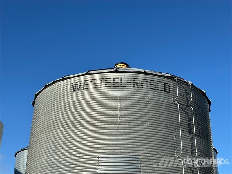  Westeel-Rosco +/- 3700 bu 5 Ring Hopper Grain Bin وحدات / آلات معالجة المحاصيل وتخزينها - أخرى
