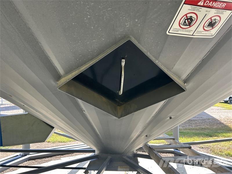 Westeel Rosco +/- 4700 bu 6 Ring Grain Bin Maszyny uprawowe,przechowalnie - Inne