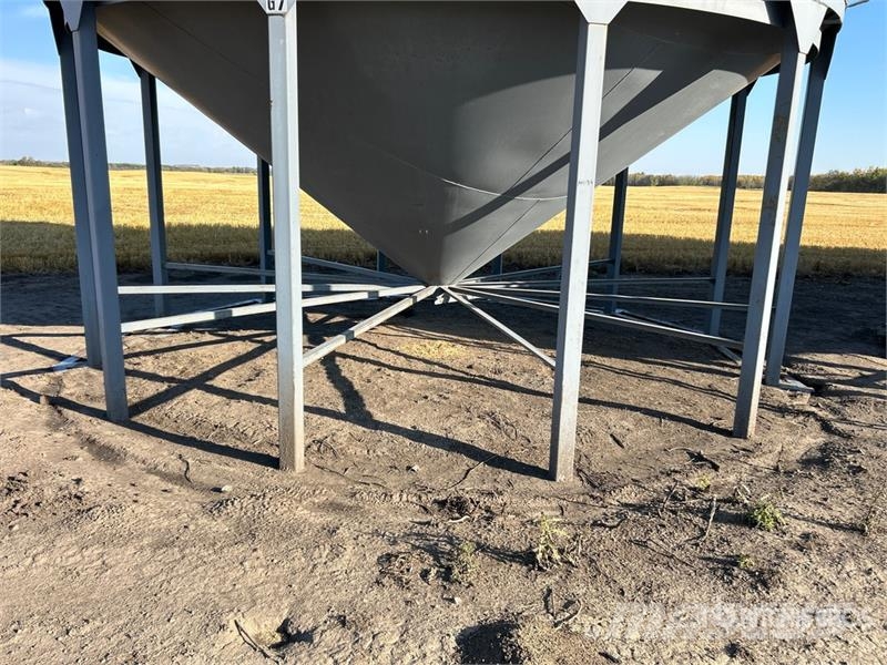  Westeel Rosco +/- 4700 bu 6 Ring Grain Bin Derliaus apdirbimas ir sandėliavimas/technika - Kita