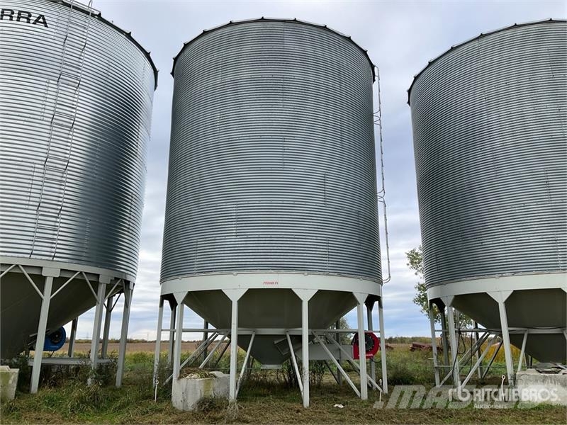 Westeel-Rosco +/- 5500 bu Hopper Grain Bin Strojevi za preradu i skadištenje žetva - Ostalo