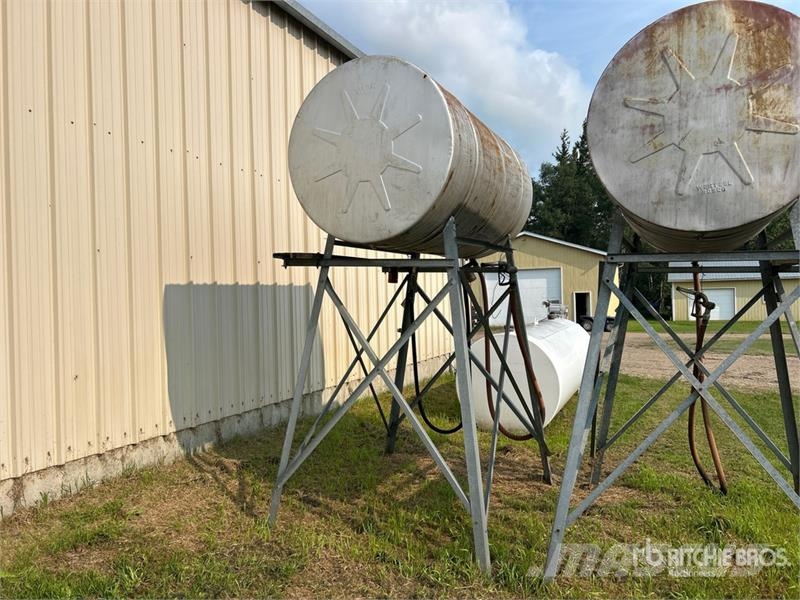 Westeel Rosco 600 gal Skid Mounted Steel Fuel Tank Depósitos de combustible y aditivos