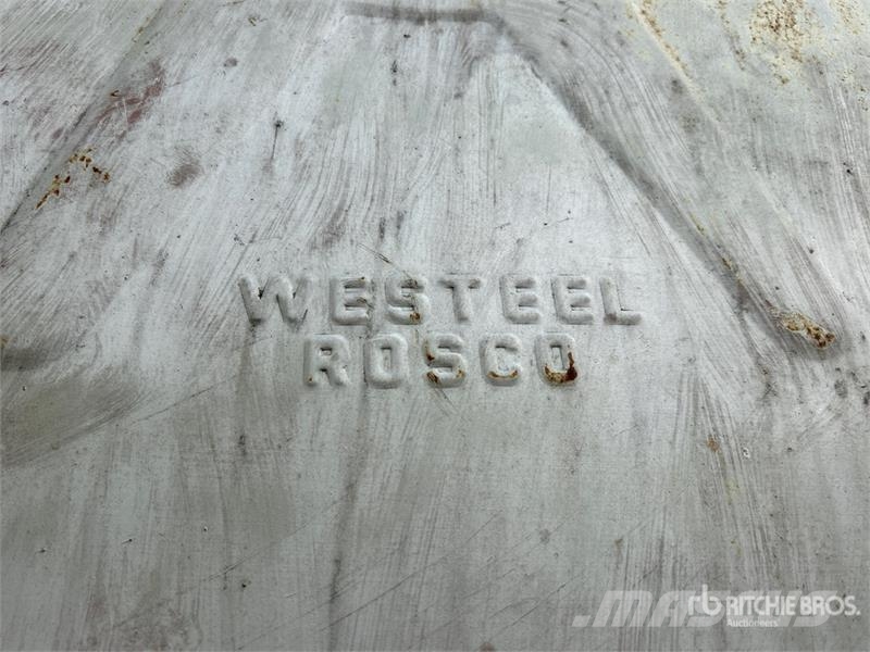Westeel Rosco 600 gal Skid Mounted Steel Fuel Tank Depósitos de combustible y aditivos