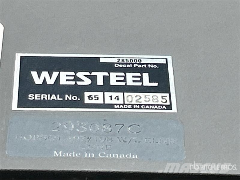 Westeel Rosco +/- 6000 bu 8 Ring Grain Bin Saagi töötlemise ja ladustamise seadmed - Muud