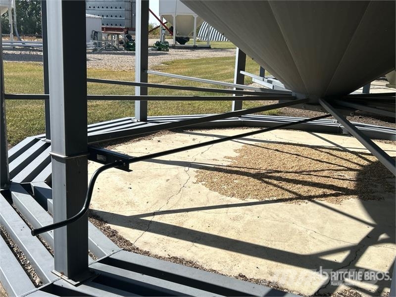 Westeel Rosco +/- 6000 bu 8 Ring Grain Bin Stockage, conditionnement - Autres