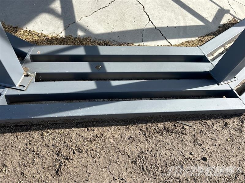  Westeel Rosco +/- 6000 bu 8 Ring Grain Bin وحدات / آلات معالجة المحاصيل وتخزينها - أخرى