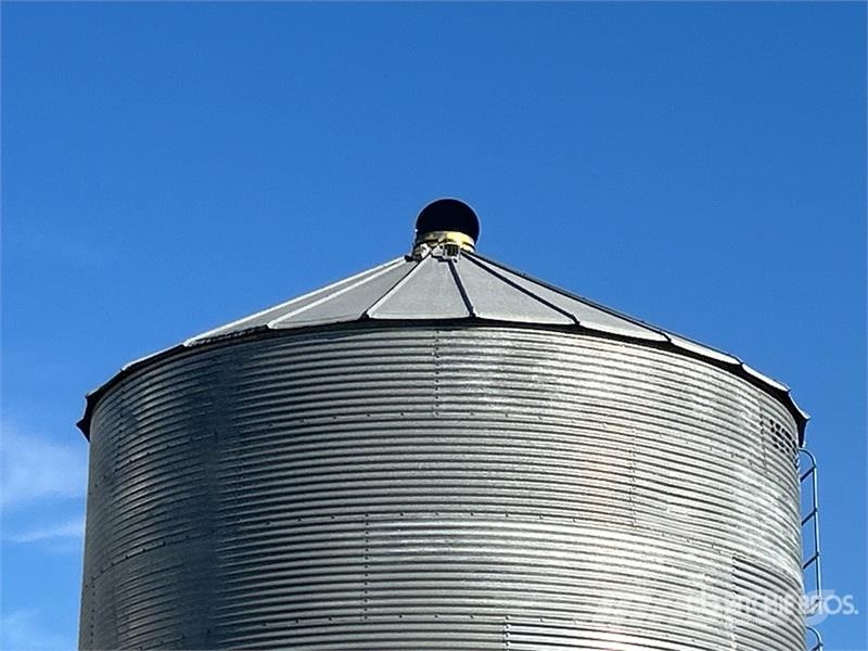 Westeel Rosco +/- 6000 bu 6 Ring Grain Bin Naprave za predelavo in shranjevanje žetve - Ostalo