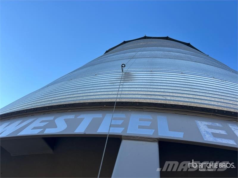 Westeel Rosco +/- 6000 bu 6 Ring Grain Bin Naprave za predelavo in shranjevanje žetve - Ostalo