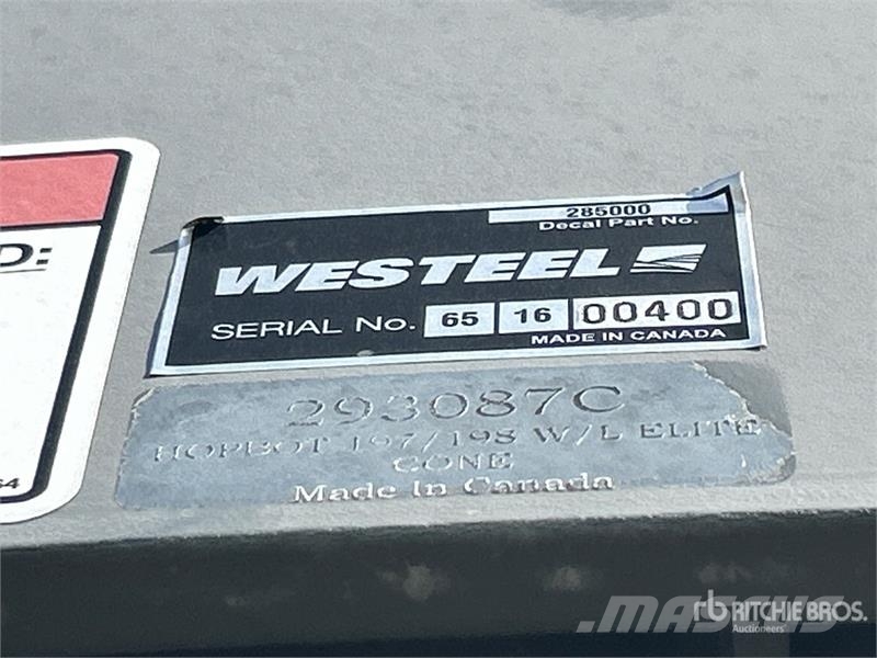  Westeel Rosco +/- 6000 bu 8 Ring Grain Bin Saagi töötlemise ja ladustamise seadmed - Muud