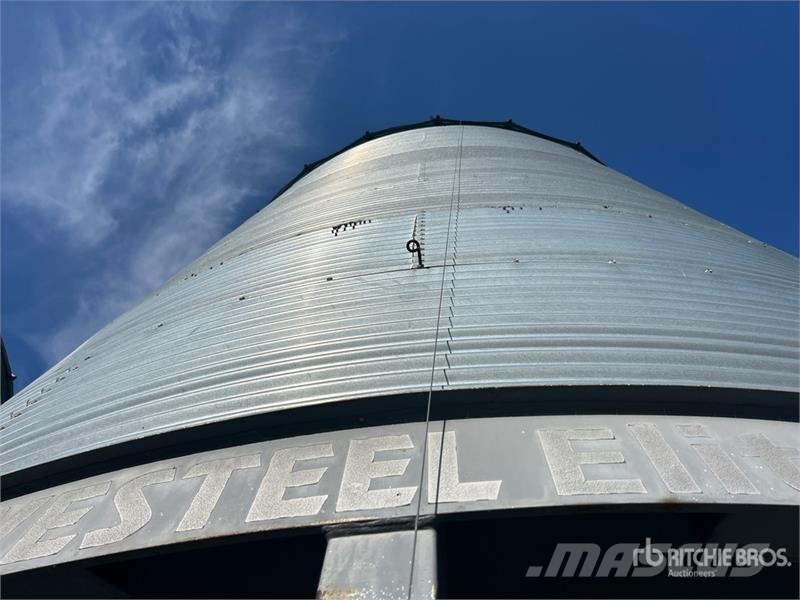 Westeel Rosco +/- 6000 bu 8 Ring Grain Bin Strojevi za preradu i skadištenje žetva - Ostalo