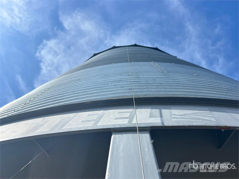  Westeel Rosco +/- 6000 bu 8 Ring Grain Bin Saagi töötlemise ja ladustamise seadmed - Muud
