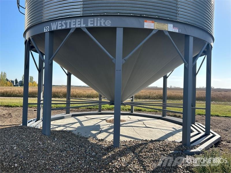 Westeel Rosco +/- 6000 bu 8 Ring Grain Bin Strojevi za preradu i skadištenje žetva - Ostalo
