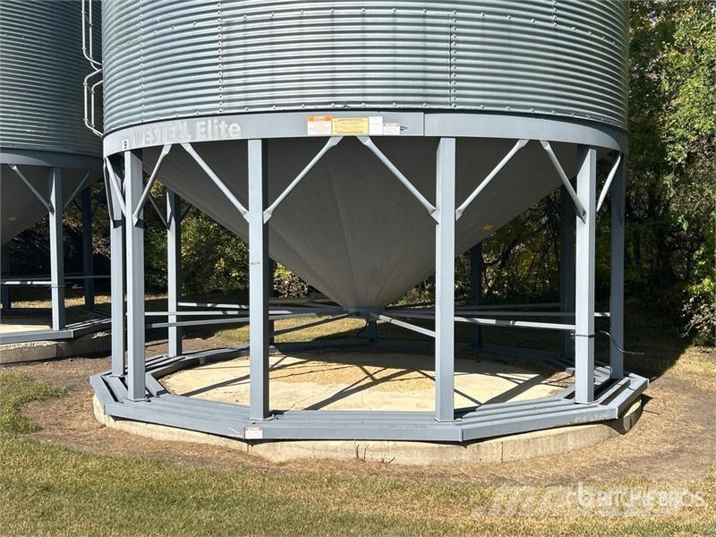 Westeel Rosco +/- 6000 bu 8 Ring Grain Bin Stockage, conditionnement - Autres