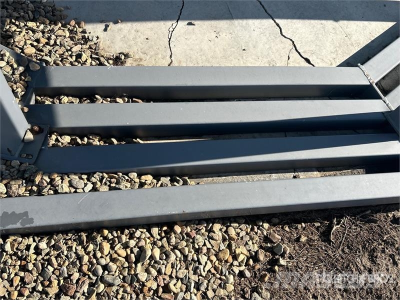 Westeel Rosco +/- 6000 bu 8 Ring Grain Bin Strojevi za preradu i skadištenje žetva - Ostalo