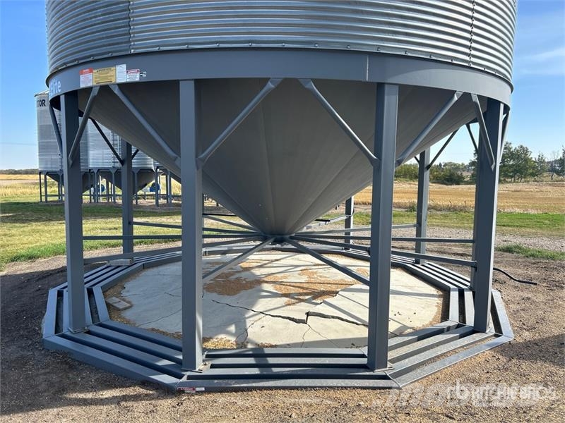  Westeel Rosco +/- 6000 bu 8 Ring Grain Bin Maszyny uprawowe,przechowalnie - Inne