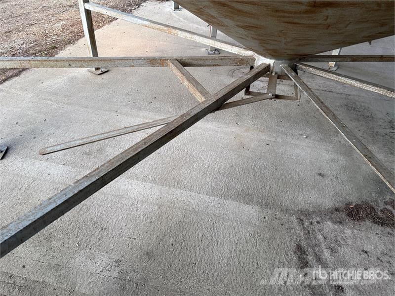  Westeel Roscoe +/- 2000 bu 6 Ring Hopper Grain Bin Sonstige Ernte Verarbeitung und -lagerung