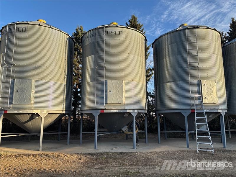  Westeel Roscoe +/- 2100 bu 6 Ring Hopper Grain Bin وحدات / آلات معالجة المحاصيل وتخزينها - أخرى