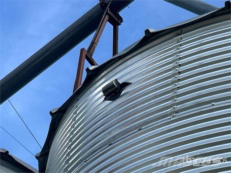 Westeel-Rostco +/- 2200 bu 6 Ring Hopper Grain Bin Stockage, conditionnement - Autres