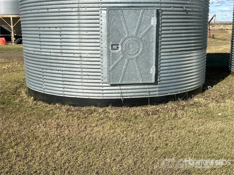 Westeel-Rostco +/- 2550 bu 8 Ring Grain Bin Termény feldolgozó/tároló berendezések - Egyebek