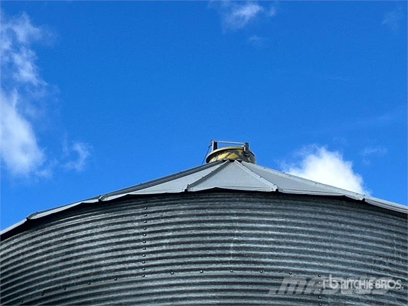 Westeel-Rostco +/- 5200 bu 8 Ring Grain Bin Unidades/máquinas de processamento e armazenamento de culturas - Outros