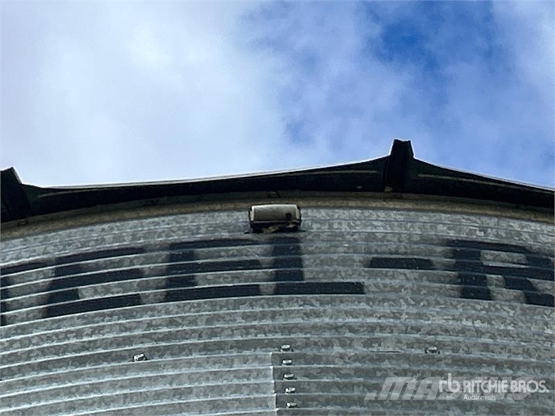 Westeel-Rostco +/- 5200 bu 8 Ring Grain Bin Termény feldolgozó/tároló berendezések - Egyebek
