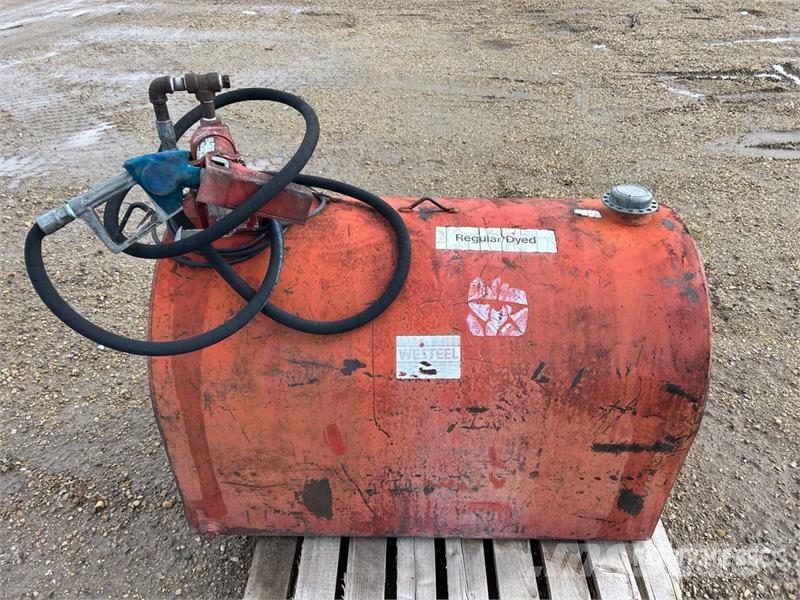  Westeel Steel Fuel Tank Degvielas un piedevu tvertnes