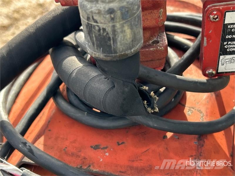 Westeel Steel Fuel Tank Degvielas un piedevu tvertnes