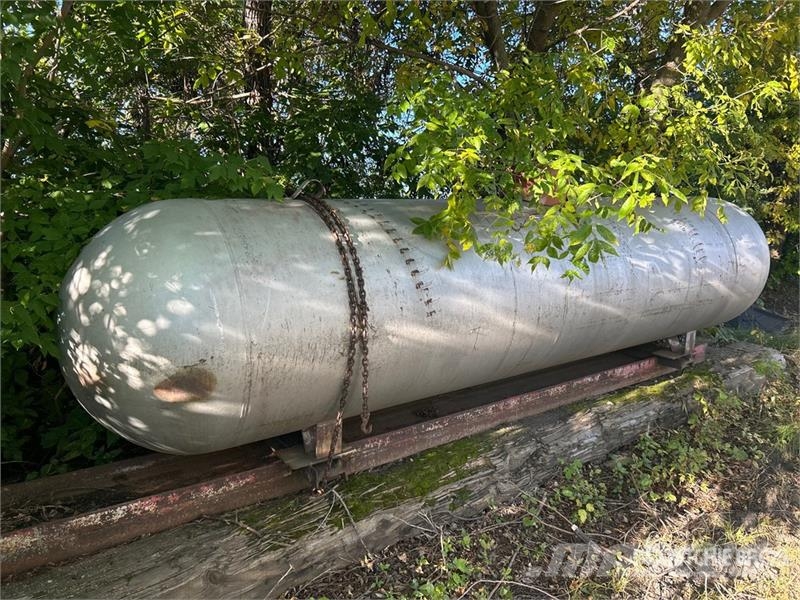 Western 1000 gal Skid Mounted Propane Fuel Tank Kraftstoff- und Zusatzstoffbehälter